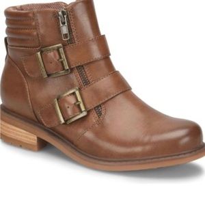 b. o. c. Collins Mini Lug Sole Booties